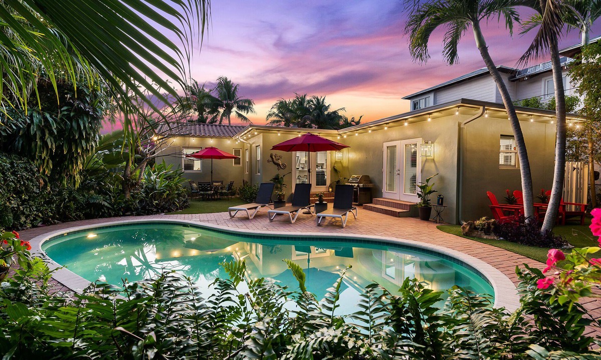 Victoria Park House | Beautiful Tropical Retreat Near Fort Lauderdale Beach, Las Olas & Top Attractions