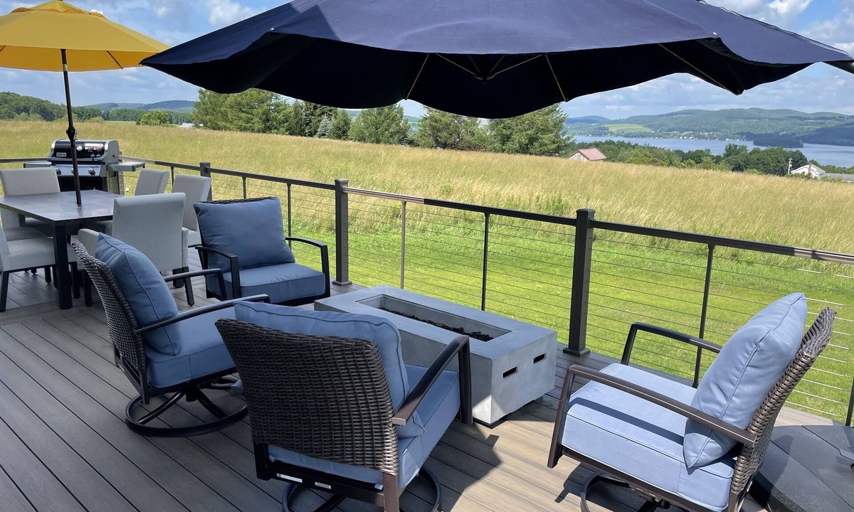 Richfield Springs House | Budnick's Lakeview Stunning long distance lake views of Canadarago Lake - 5 bdrm