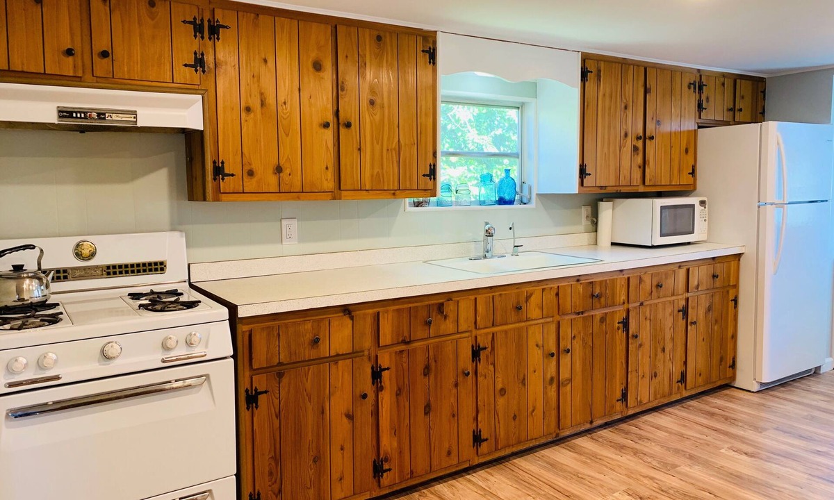 West Ocean City Cottage | Charming 2-bedroom cottage in Ocean City with AC, WiFi