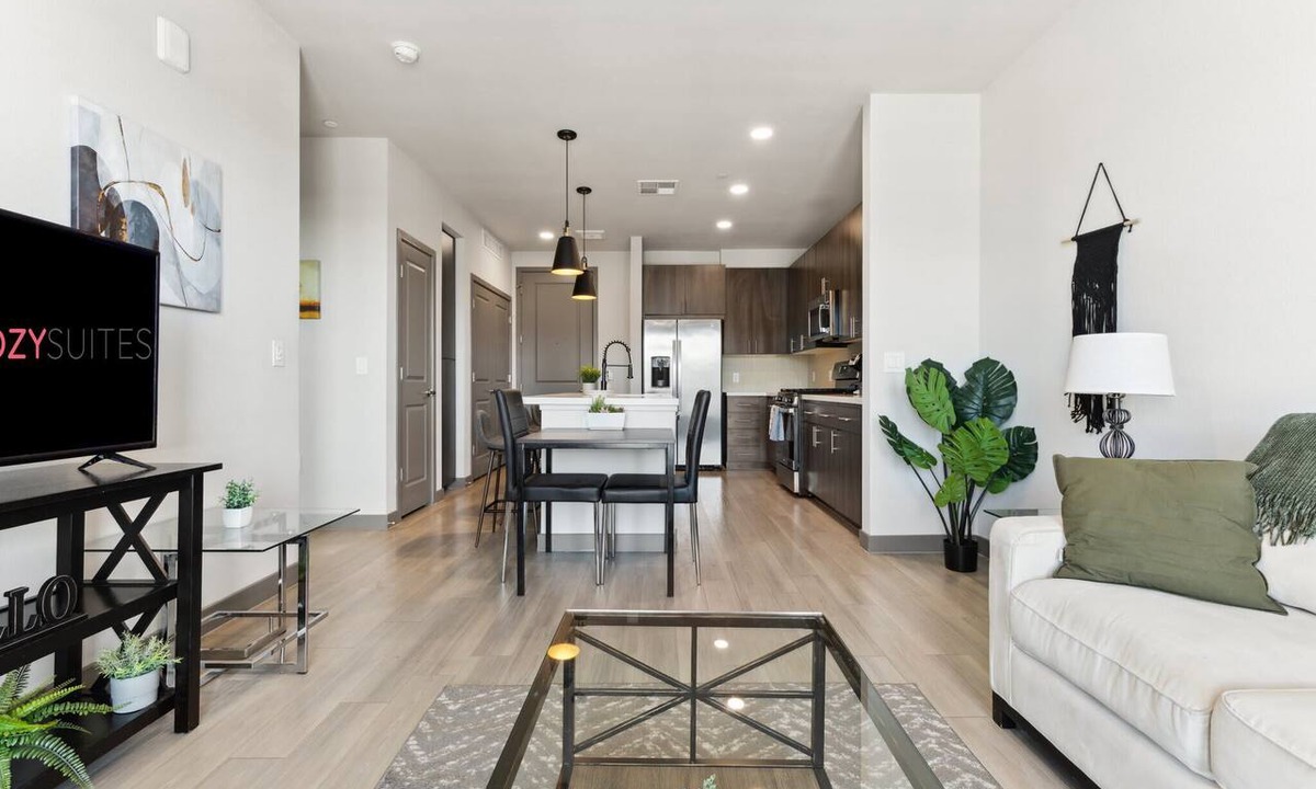 Roosevelt Apartment | CozySuites PHX RORO Gym, Pool, Pets, Parking! #16