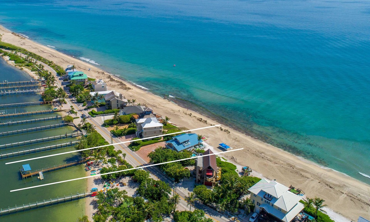 Stuart House | Gemini Beach: 7 BR/4.5BA FL Beach House on 2 beaches, 2 Heated Pools + Dock!