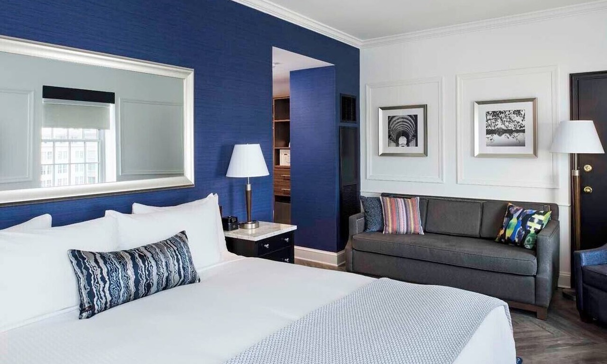 Capitol Hill Hotel | Great Accommodation in Washington | Minutes to Smithsonian American Art Museum