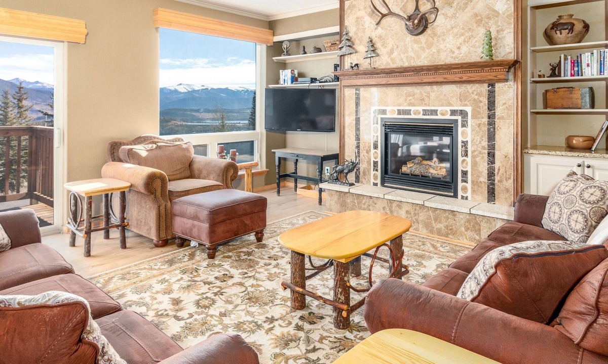Wildernest House | Great Location. Incredible Views. Clubhouse.