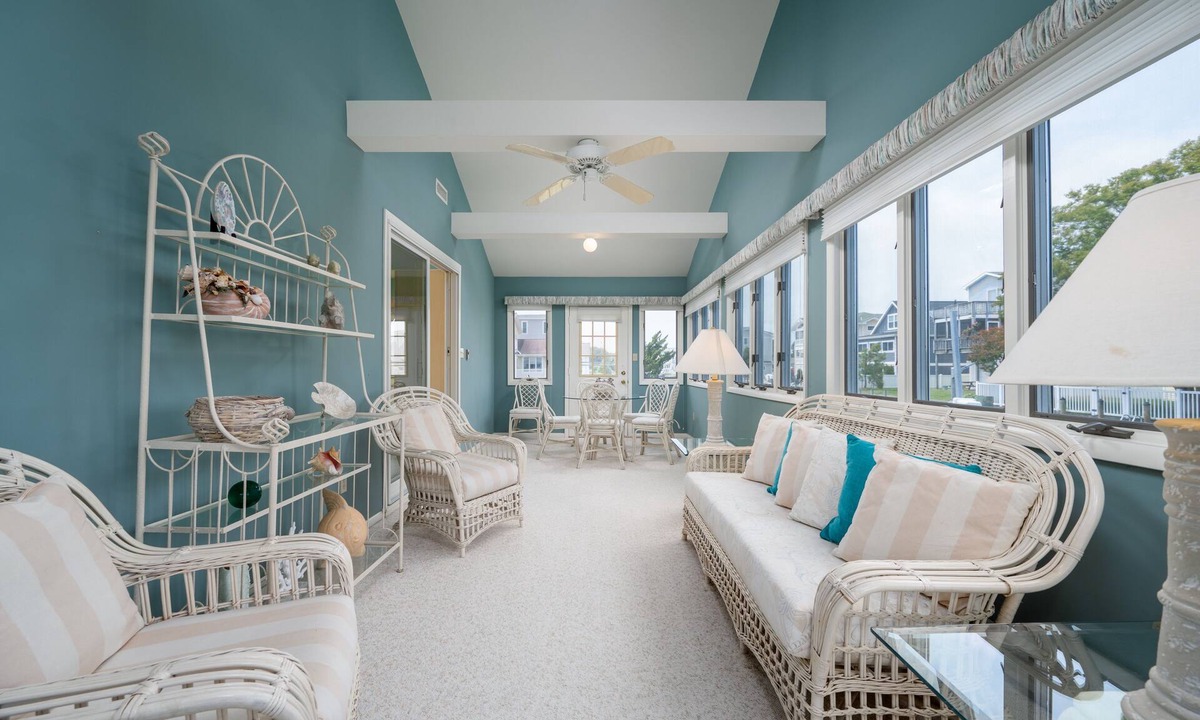 South Bethany Harbor House | Just across the street from South Bethany Beach!