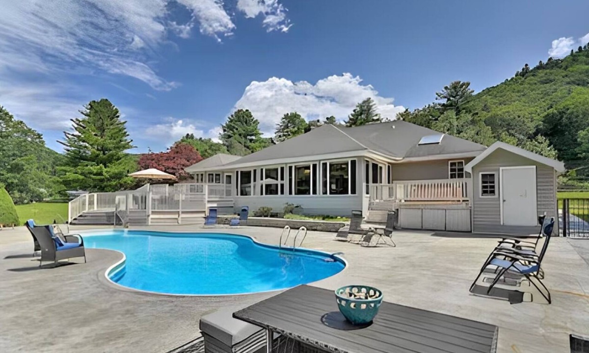 Hancock Villa | Luxury Catskills Retreat : Pool, Hot Tub, Game Room & Riverside Views