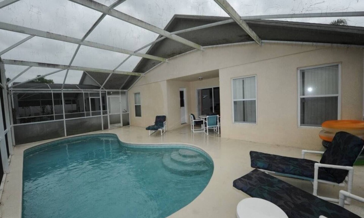 Four Corners Villa | Palmview Villa - your perfect retreat in Clermont by Paradise Resort Vacations!