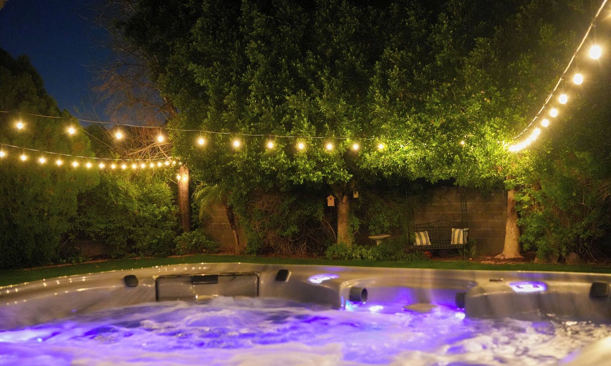 Greenfield Lakes House | Peaceful 4BR Gilbert Home with Hot Tub and Garden