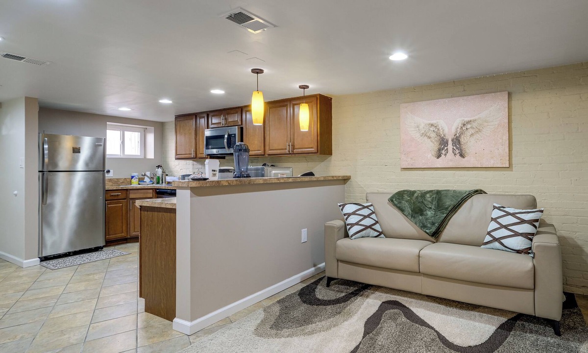 Petworth Apartment | Remote-Work Hub! DC Unit 1 Mi to Rock Creek Park