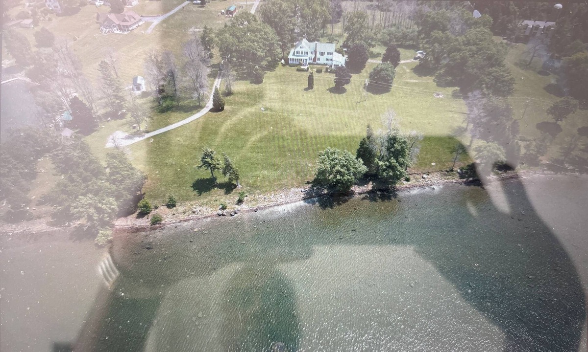 Town of Oswegatchie Apartment | Victorian home 1 bedroom 1 bath unit with amazing view of the St. Lawrence River