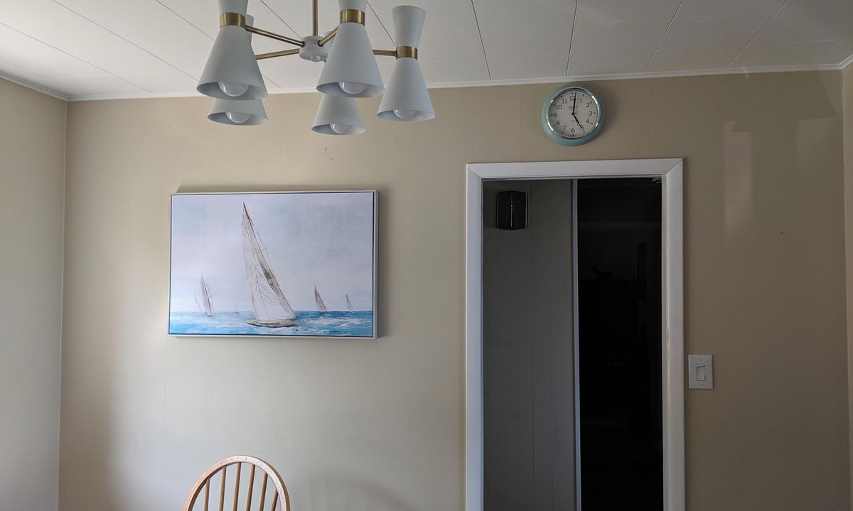 Waupoos House | Waterfront, Cider & Wineries oh my!