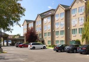 Crystal Inn Hotel & Suites Salt Lake City