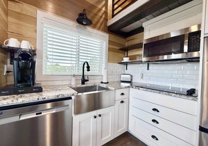 Modern Tiny Cabin Near Grand Staircase Utah