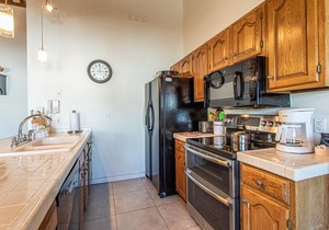 Spacious 3-Bedroom + Loft Condo at The Phoenix – Steps from the Slopes!