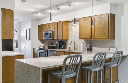 Branson Condo | 2 bedroom, 2 bath ground floor condo with indoor pool minutes from Branson strip