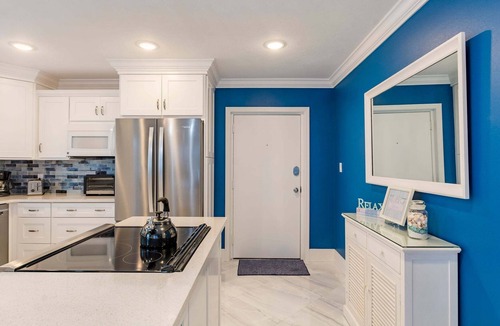 Aloha Kai Condo | 2 bedroom 2 bathroom condominium is located on the Gulf side of our property