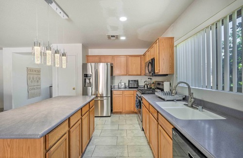 Terracita House | 2 Mi to State Farm Stadium! Family-Friendly Home