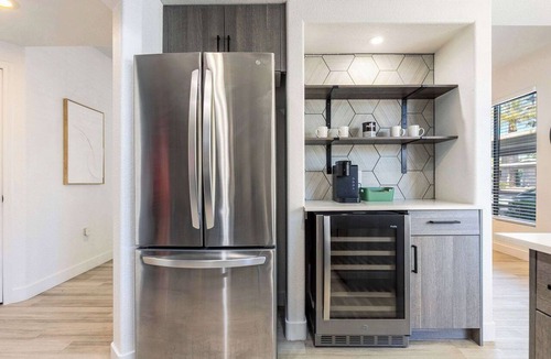 Desert Paradise Estates Apartment | 2BR CozySuites at Kierland Commons with pool #02