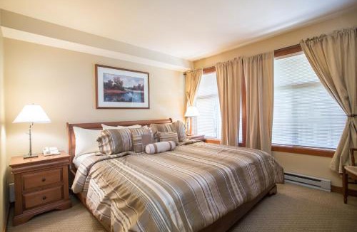 Snowbird Apartment | 3406 - One Bedroom Den Standard Powderhorn Lodge condo