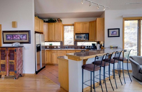 Keystone House | 5BR+Loft BR Home in Keystone Ski Area-pvt. hot tub; great view; 16 separate beds