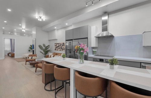 Hell's Kitchen Apartment | Amazing Luxury 3 Large Bedroom Duplex Apartment in Prime Location
