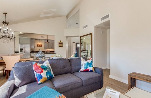 North Mountain House | AZ Paradise Getaway-Come Experience "Home Away from Home"