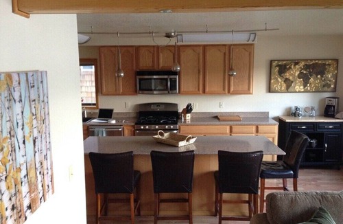 Ridgeway House | Beautiful Lakefront Property Minutes From The Kenai River And Soldotna