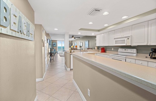 Indian Harbour Beach Condo | Beautiful Beach front condo rental. Gorgeous ocean views! Beachside heated pool