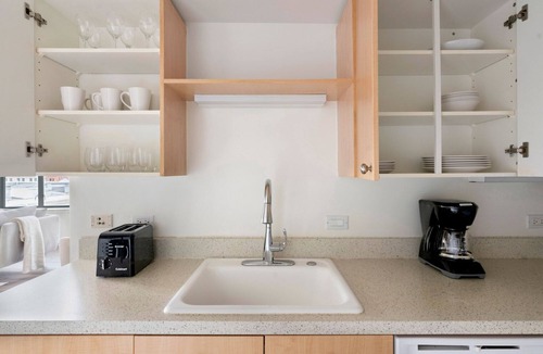 Penn Quarter Apartment | Blueground | Penn Quarter, fitness center, nr National Gallery of Art