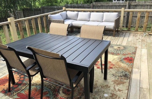Lodi Cabin | Cedar Cabin: Dog friendly cabin w/private hot tub & breakfast delivered daily!