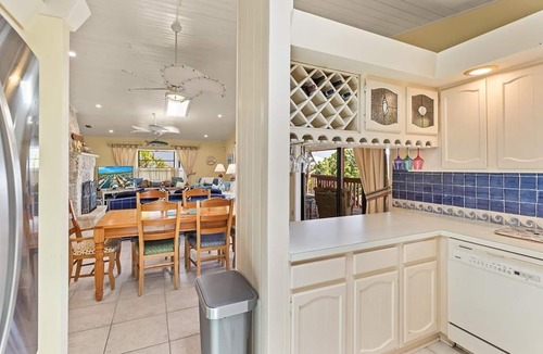 Venetian Shores House | Charming 3BR canal home in Plantation Key, perfect for family getaways.