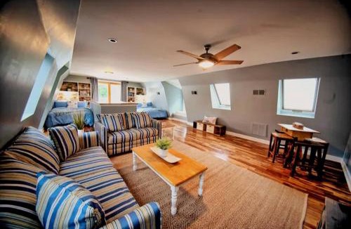 Stevensville House | ❤️Charming Coastal/Country Home w/3 Acres & Sauna!❤️