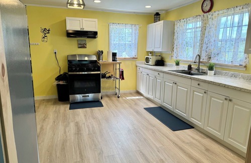 Hermon House | Charming Farmhouse Escape Near Canton, Russell, and Potsdam