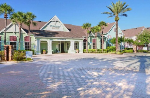 Kissimmee Condo | Clean, Comfortable, Family Friendly Condo, EXCELLENT Location! Mins to DISNEY!