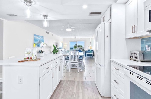 Port Canaveral Condo | Cocoa Beach Towers - Oceanfront Resort with Heated Pool, Tennis Steps from the Pier