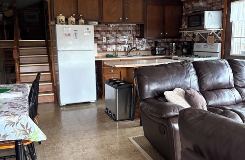 Milford Cottage | Cooperstown Dreams Park, All Star Village & Hall of Fame cottage rental.