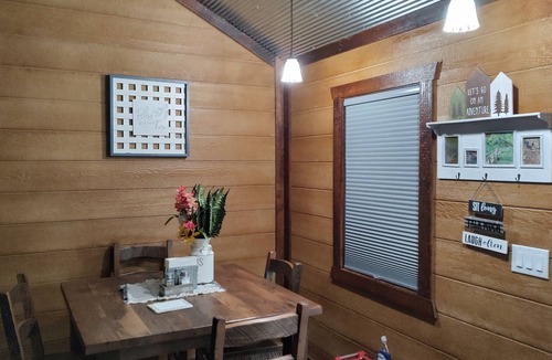 Peebles Cabin | Country Cabin in Amish Country