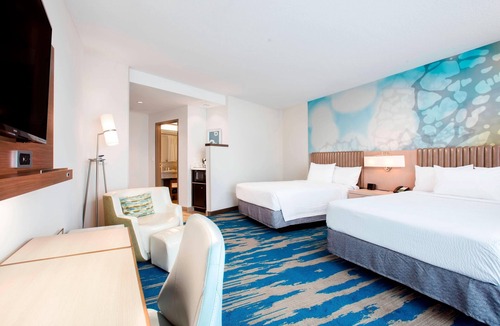 Marathon Hotel | Courtyard by Marriott Faro Blanco Resort, Marathon Florida Keys