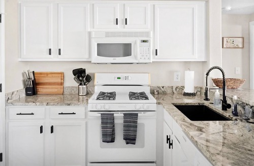 Villa De Paz Condo | Desert Oasis 2BD/2BA Gated Resort ~ Pool ~ Gym ~ Pet Friendly ~ BBQ