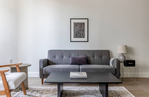 Central Square Apartment | Divine Central Square 2BR w/Fitness, close to Dining, by Blueground