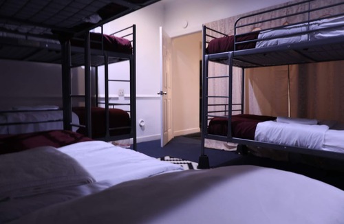 Logan Circle Hostel | Duo Housing Hostel