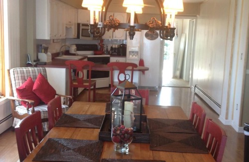 North East House | Fall Back @ Lakefront Home, Near Wineries & Breathtaking Sunsets w/Beach Access