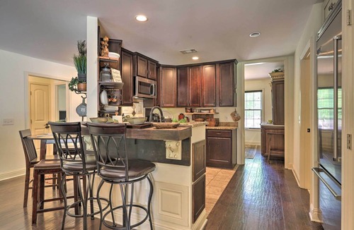 Eatonton House | Family-Friendly Home w/Lake Oconee Access + Patio