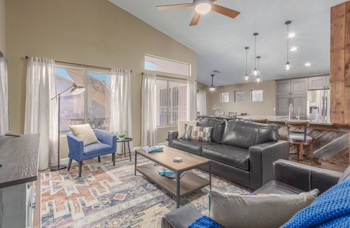 Gilbert House | Fantastic Location! 1/2 mi to Dwntwn Gilbert-Beauty4 Beds, Priv Pool & Free Heat