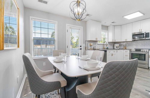 Georgetown House | Georgetown Getaway, Sleeps 6, Fenced Yard (Pet-Friendly), Near Lexington & I-75