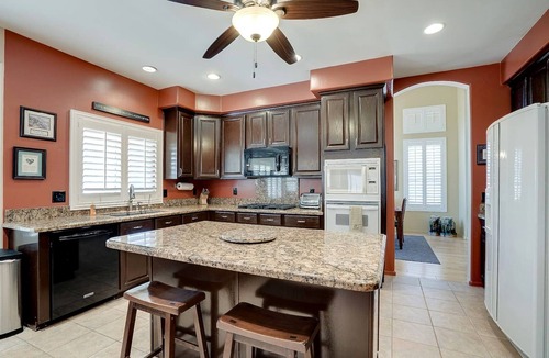 Finley Farms House | Gilbert Estate-Perfect 4 Lg Family|Golf|Pool Table