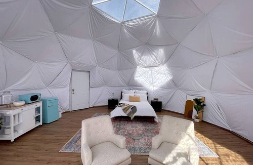 Torrey Cabin | Glamping under the Stars: Stunning Dome near Capitol Reef National Park in Wayne County, UT