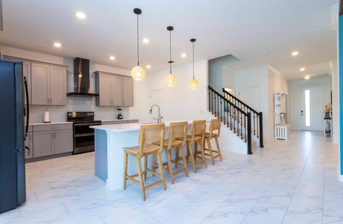 Melbourne Beach House | Gorgeous 8B 7BA Melbournbeach w Pool Dock Beach