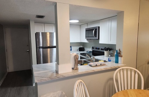 St. Augustine Beach Condo | Ground Floor Condo Oceanfront Complex Hot Tub & Pools steps away