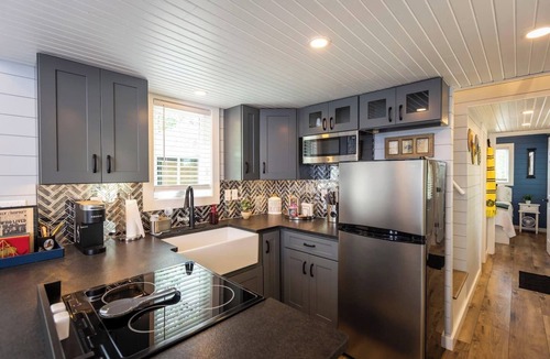 New Richmond Apartment | Hagrid's Hut - Harry Potter Riverfront Experience
