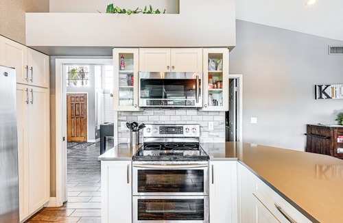 Warner Ranch House | Heated Pool & Patio: Tempe Retreat Near Hiking!